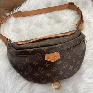 Louis Vuitton Monogram Brown Women's Crossbody Bag